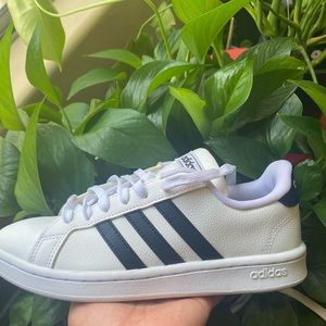 Adidas Women's Grand Court Sneaker